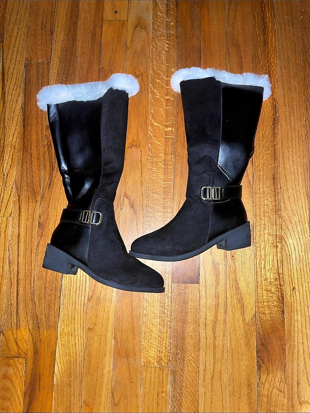 Black Fur-Cuff Winter Boots Like New